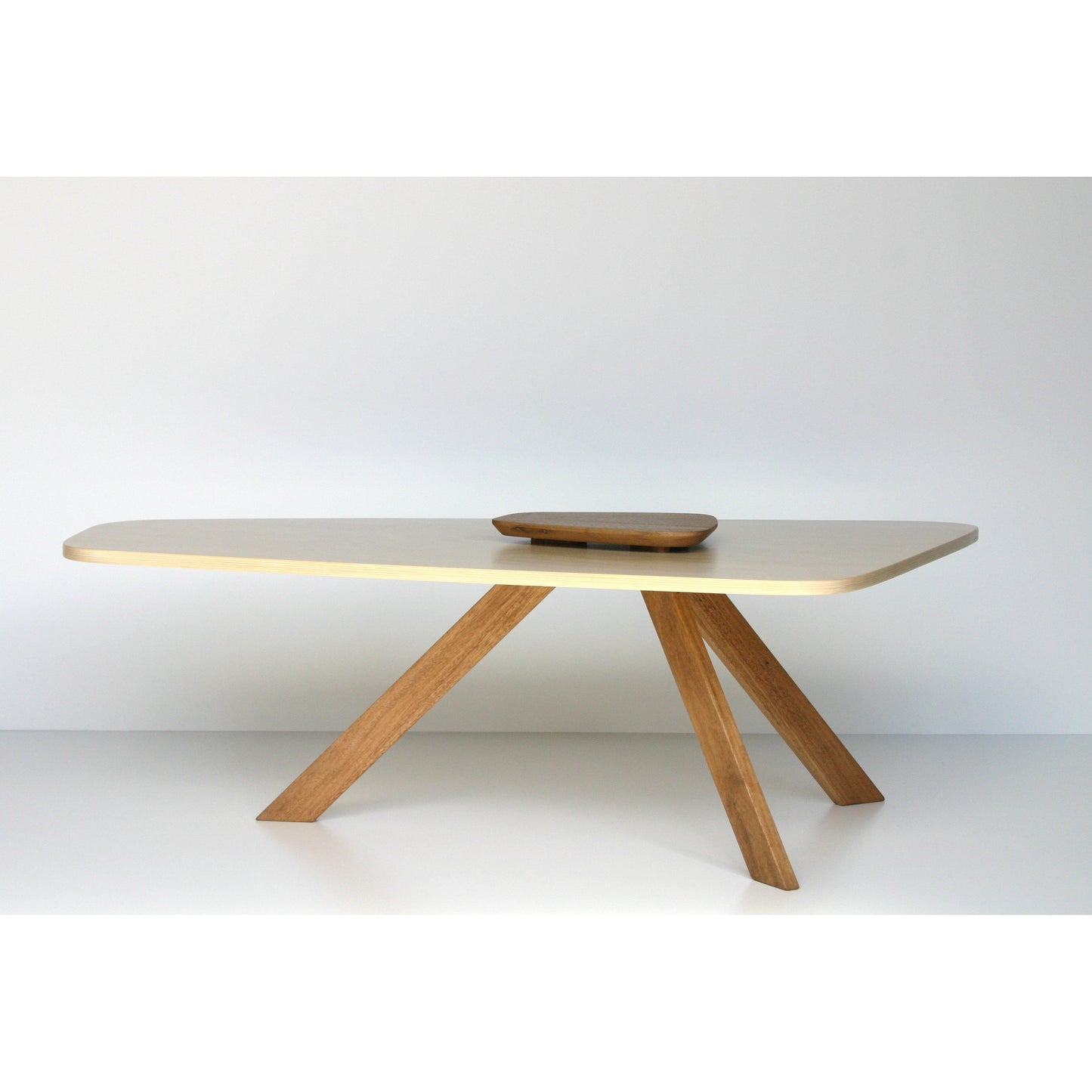 Katri coffee table by Deka