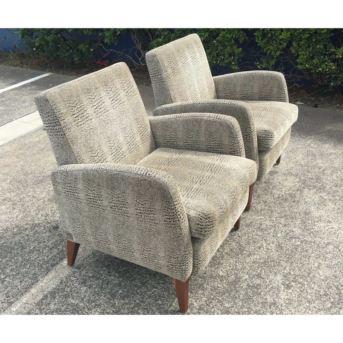 Sofa and armchair restoration