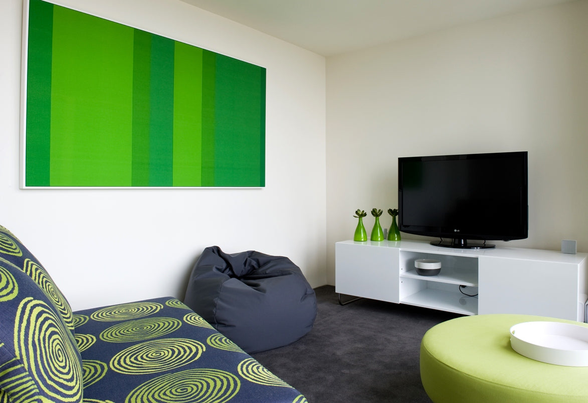 Circle on Cavill Apartment