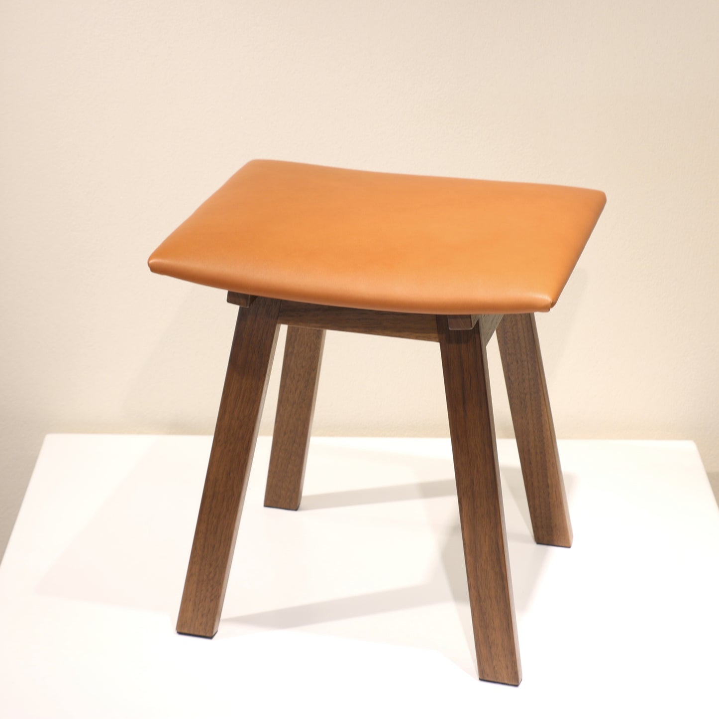 Simo stool by Deka