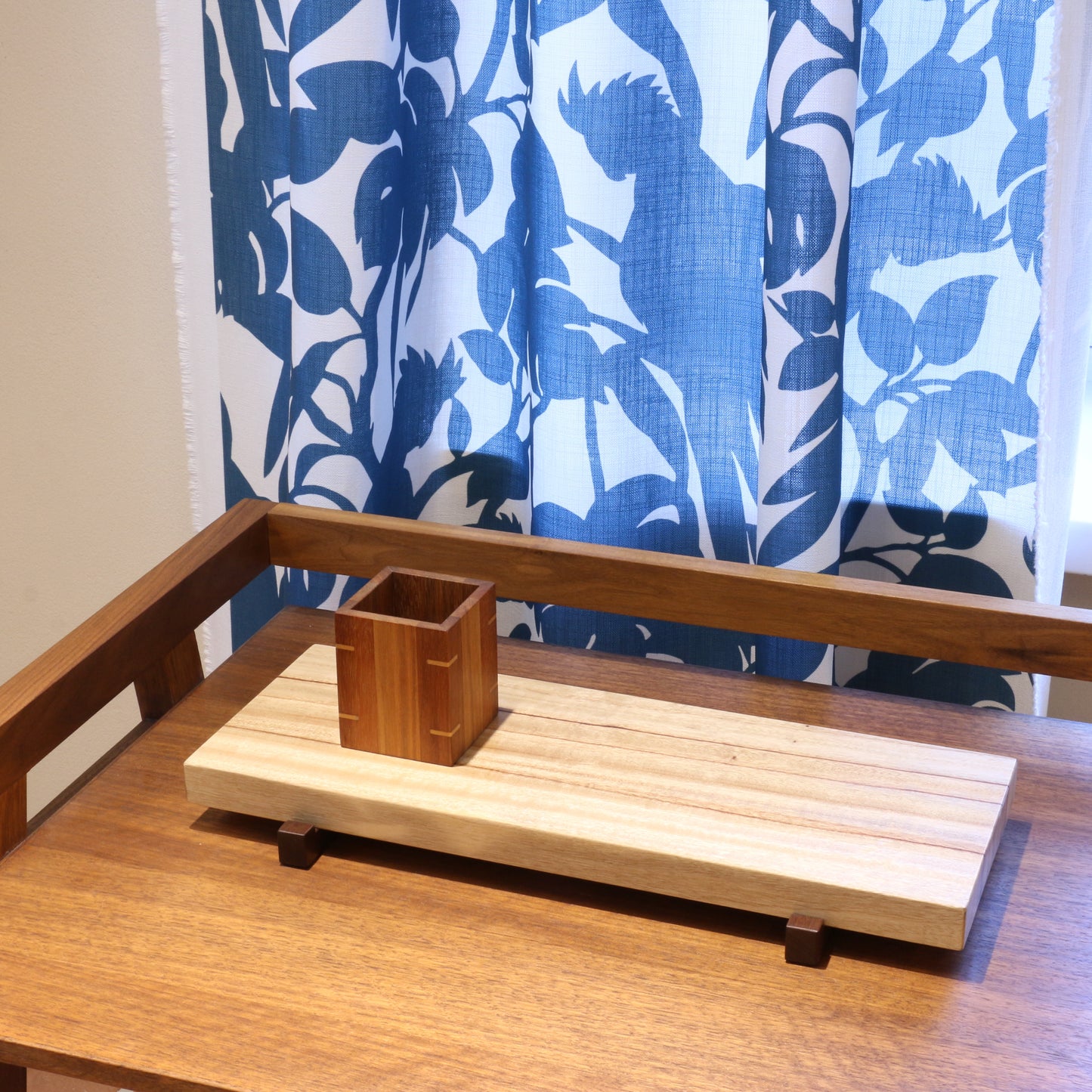 Camphor laurel tray by Deka