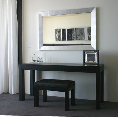 Markus dressing table/ desk