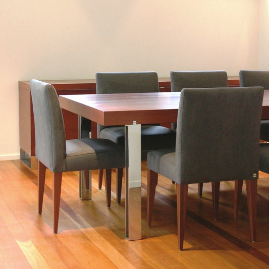 Jacqueline table with Markus chairs by Deka